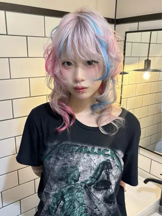 セミロング カラー koki /渋谷 /デザインカラーのヘアスタイル