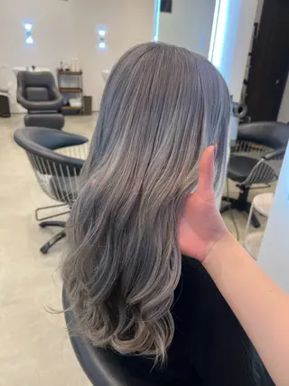 ロング カラー HARA KOTONEのヘアスタイル
