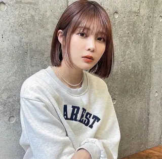 ミディアム 上田 エミのヘアスタイル