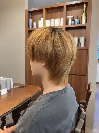 メンズ 💐透明感カラー/ 🪿ブリーチ/真野のヘアスタイル