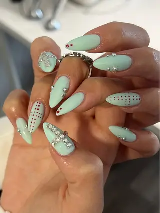 ネイル Nova Nail Studioのネイルデザイン