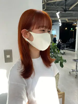 セミロング カラー ヘアアレンジ ブリーチダブルカラー 元町三宮/三ノ宮のヘアスタイル