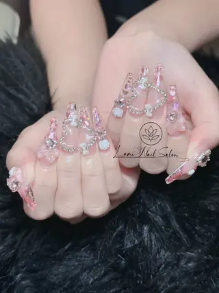 ネイル Lumi Shinokuboのネイルデザイン