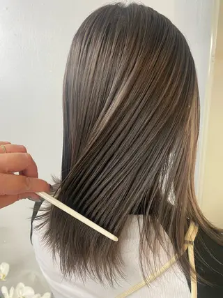 ミディアム 【safric】 NAOのヘアスタイル