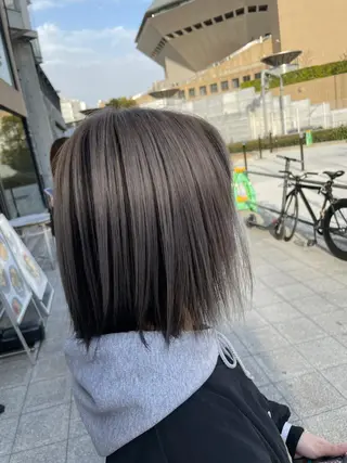 ミディアム カラー 難波ブリーチカラー 伊藤洋輝のヘアスタイル