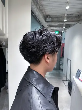 パーマ 松岡 陸弥のヘアスタイル