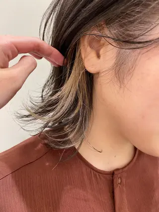 ミディアム カラー レイヤーカット/ ハイライト　千咲季のヘアスタイル