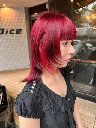 ショート カラー タカツド ユウキのヘアスタイル