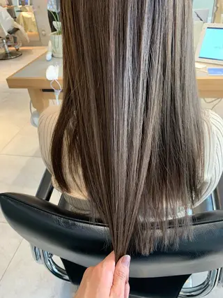 ロング カラー 柔らか透け感カラー 🌿ムロヤリョウスケのヘアスタイル