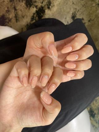ネイル ♱˖⁺ 𝒎𝒐𝒑𝒊 ⁺のネイルデザイン