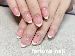ネイル Nail •Head スパFortunaのネイルデザイン