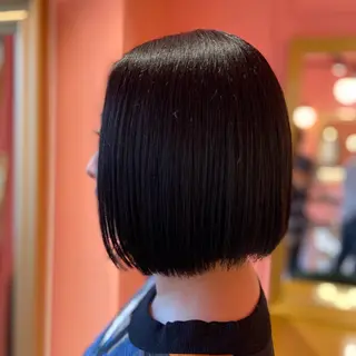 ミディアム IWASHITA TAKESHIのヘアスタイル