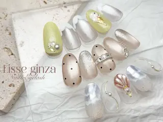 ネイル Lisse 銀座 Takagiのネイルデザイン