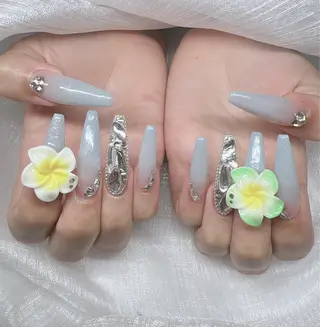 ネイル Lee Nails チップ長さだし専門店のネイルデザイン
