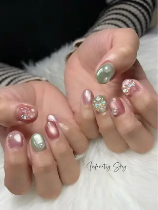 ネイル infinity skyのネイルデザイン