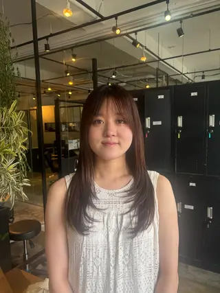 ロング 🌼FERIA 桃山台 えり🌼のヘアスタイル