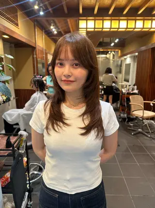 ミディアム ナチュラル/レイヤー 磯飛⭐️慎之介のヘアスタイル