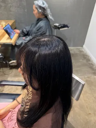 カラー 西村 颯世のヘアスタイル