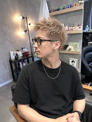 ミディアム カラー quill クイル　ツボイタクマのヘアスタイル