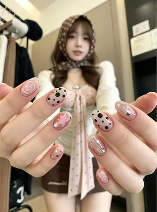 ネイル 本田 秋のネイルデザイン