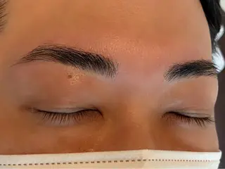 メンズ アイブロウ 斎藤 うみの眉毛・アイブロウイメージ