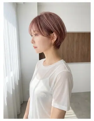 ショート カラー 白髪いかしハイライト 加藤のヘアスタイル
