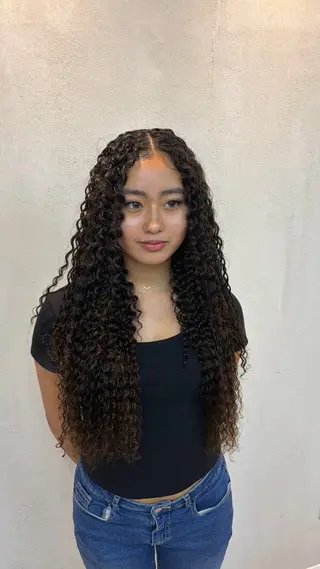 パーマ 水野 明羽のヘアスタイル