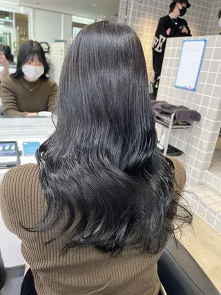 セミロング カラー パーマ ヘアアレンジ メンズ キッズ ネイル マツエク・マツパ アイブロウ 上品＆韓国風 🥀海心🥀のヘアスタイル
