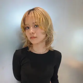 ミディアム カラー ハイトーン/個性派 レイヤーmiyu🪽のヘアスタイル
