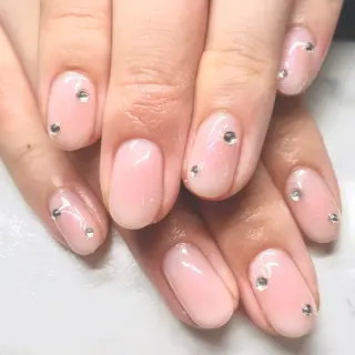 ネイル reina ⟡.·*.のネイルデザイン