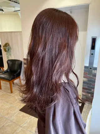 ロング カラー 透明感カラー 🩶🩵🩷AIRIのヘアスタイル