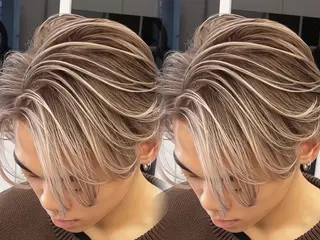 カラー メンズ 表参道/ハイライト バレイヤージュのヘアスタイル
