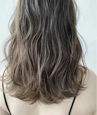 パーマ 小山 奈津のヘアスタイル