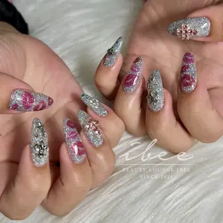 ネイル ibee nail 🤍yumiのネイルデザイン