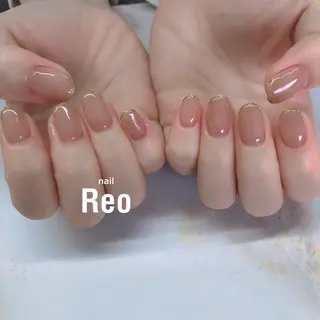 ミディアム ネイル Blowe ニュアンスのネイルデザイン