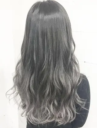 ロング 新宿メンズパーマ特化 メンズバレイヤージュのヘアスタイル