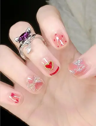 ネイル H3 Nail Tsuki🦋💙のネイルデザイン