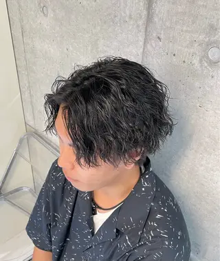 ショート パーマ メンズ ʜᴀʀᴜᴋᴀ♱メンズ ウルフ/ブリーチのヘアスタイル