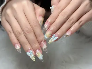 ネイル AURA NAIL 上前津のネイルデザイン