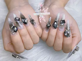 セミロング Linanail Nambaのマツエク・マツパデザイン