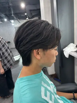 ショート 山下 新士のヘアスタイル