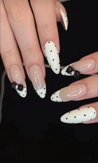 ロング パーマ 波 なみのネイルデザイン