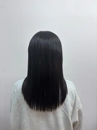 セミロング みぞぐち じゅりのヘアスタイル