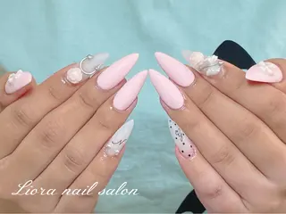 ネイル Liora ネイル スカルプ専門店のネイルデザイン