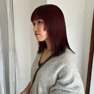 ミディアム カラー 的場 莉音のヘアスタイル