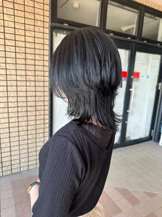 ミディアム カラー 保井 実奈美のヘアスタイル