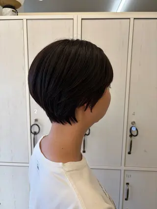ショート chiba/艶カラー /ザクザクレイヤーのヘアスタイル