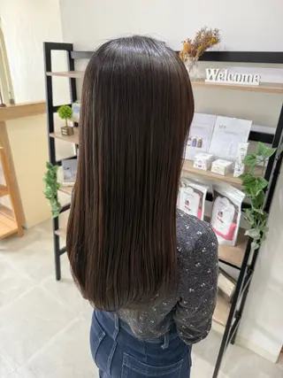 ロング 島 歩那のヘアスタイル