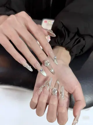 ネイル Anna Melia Nailのネイルデザイン
