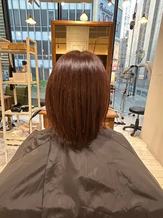 カラー Flora yamashitaのヘアスタイル
